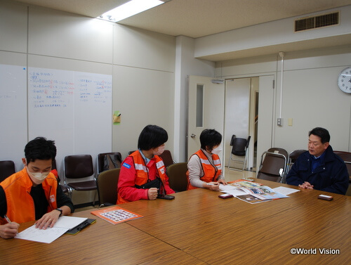 七尾市の茶谷市長と面会するWVJスタッフ